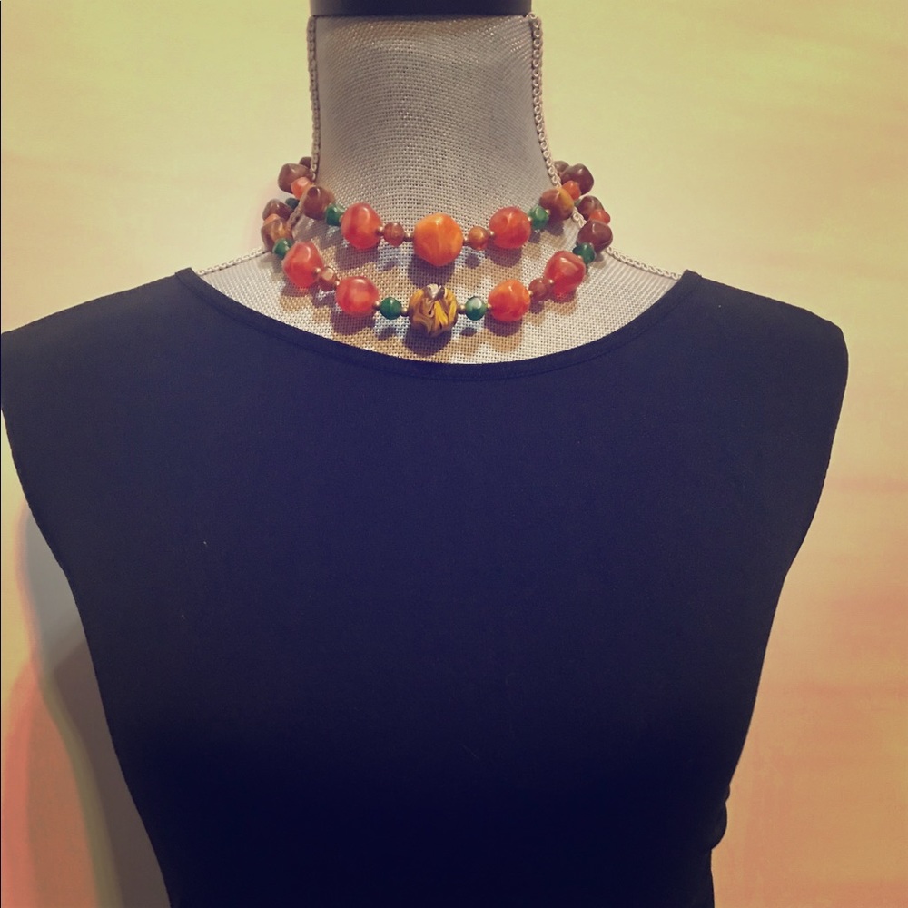 Vintage 2 strand chunky beaded necklace